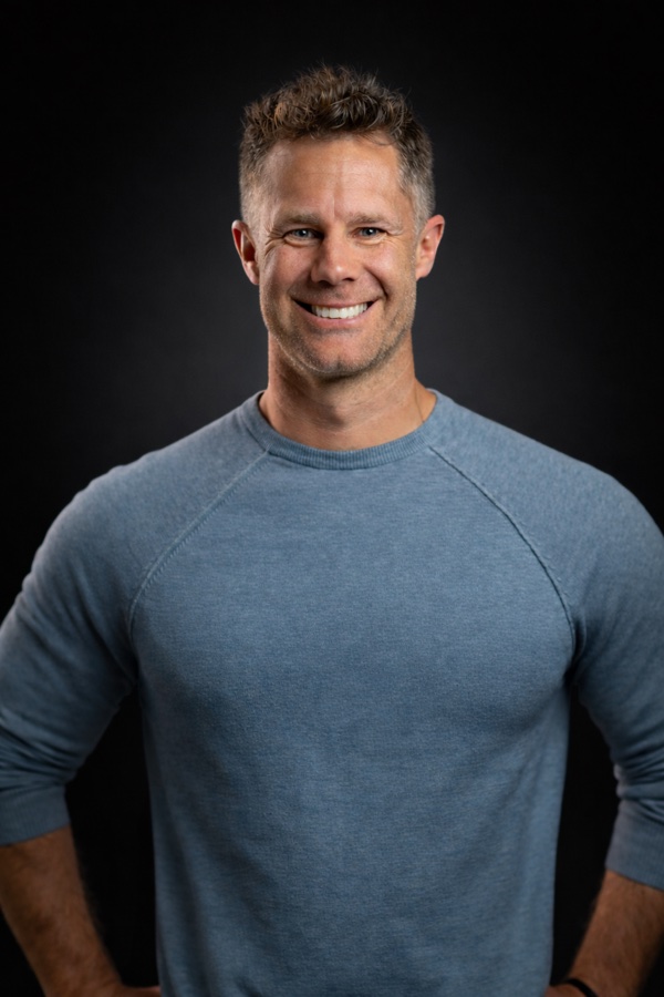 Dr. Graeme Mitchell